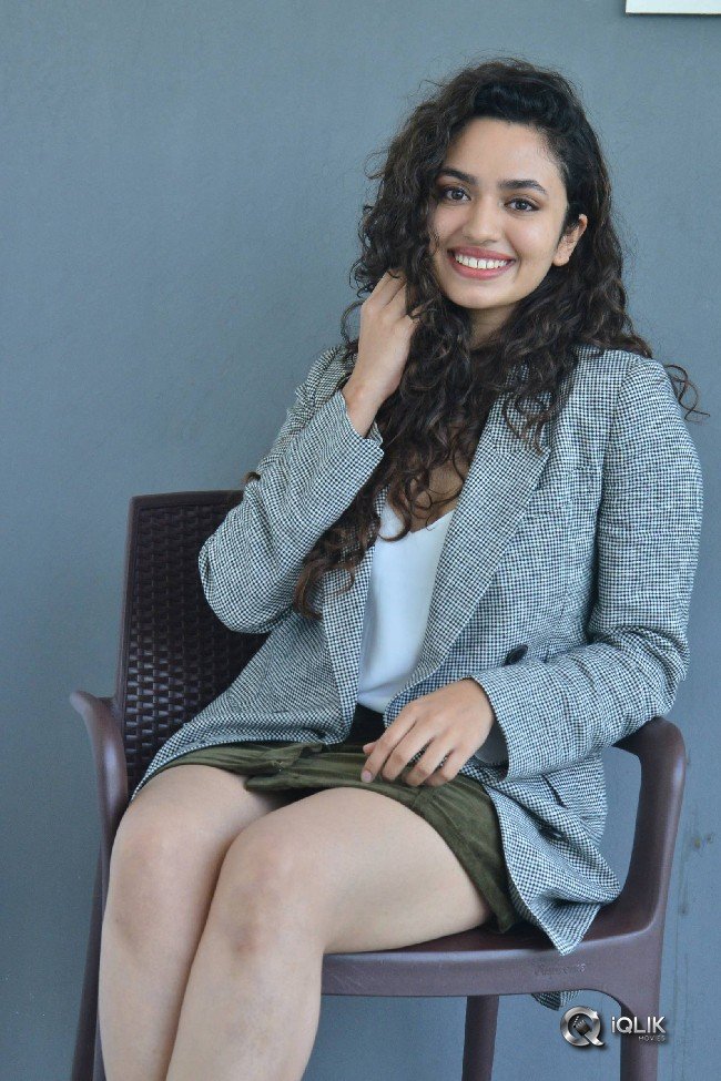Malavika-Nair-New-Stills